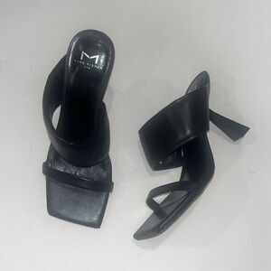Marc Fisher ltd black leather square toe 4” sturdy heels